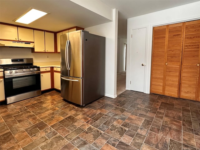 kitchen featuring appliances with stainless steel finishes