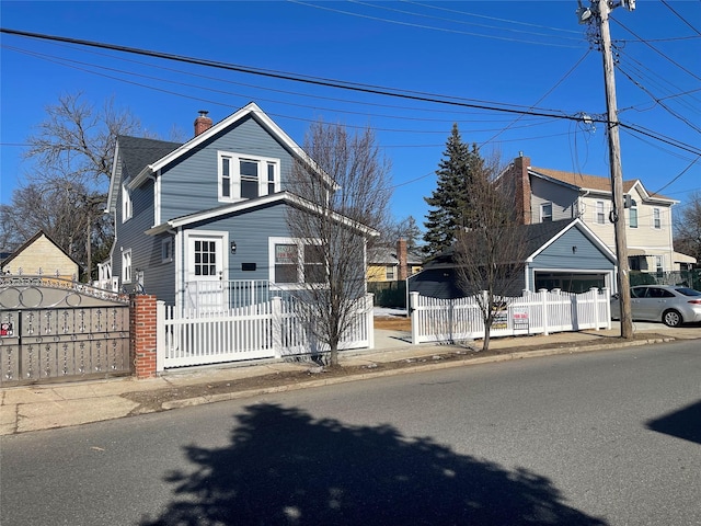 view of front property