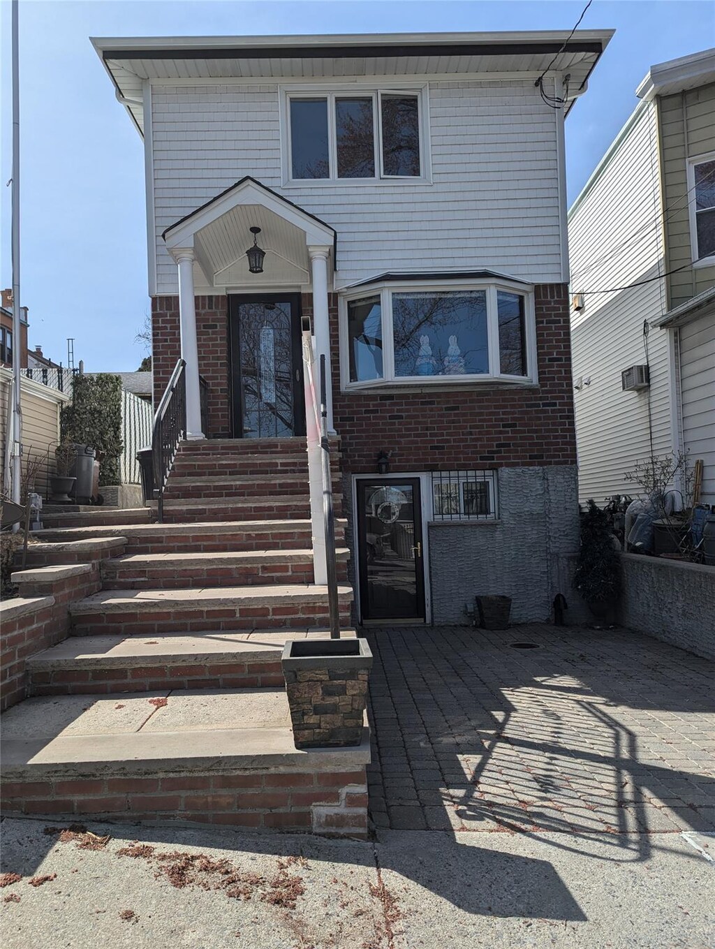 934 123rd St, College Point, NY 11356 - photo 1