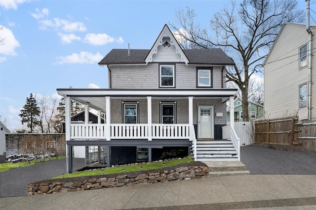 view of front of property with covered porch