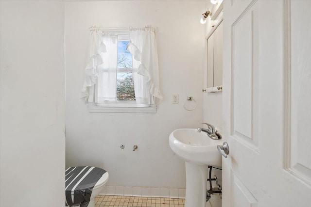313 Sixth Ave, Pelham, NY 10803 - bathroom with toilet