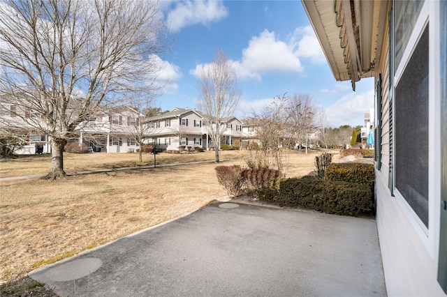 view of yard with a patio area