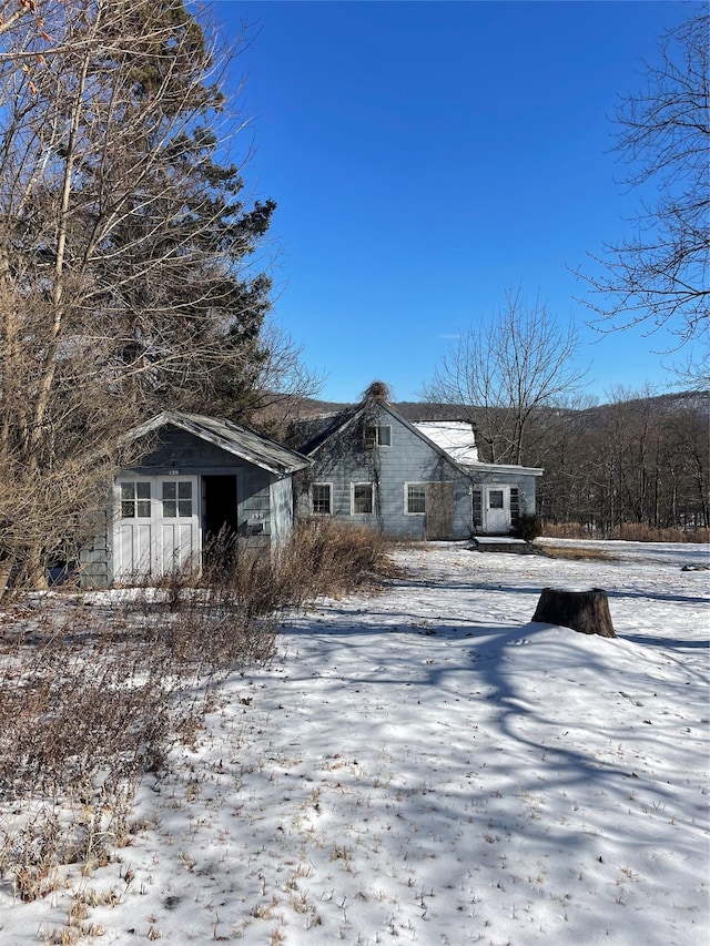 view of front of home