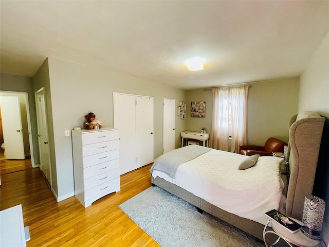 525 W 235th St Unit 5D, Bronx, NY 10463 - bedroom featuring light wood-style floors