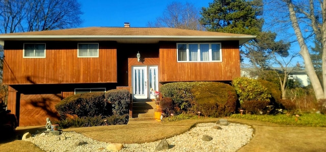 view of split foyer home