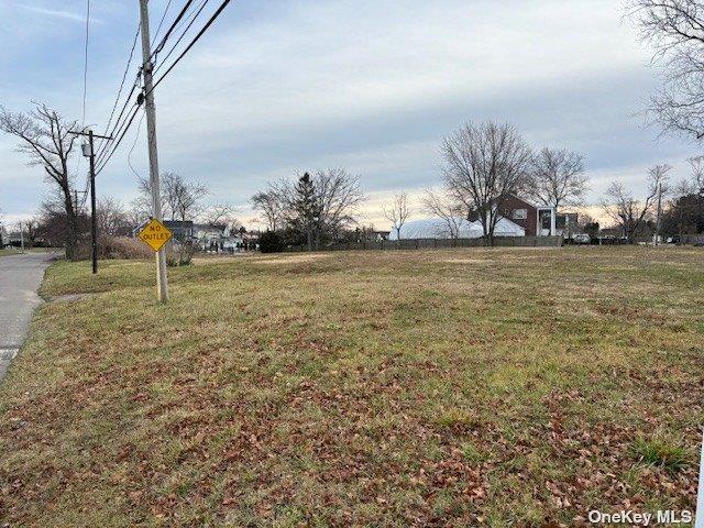 53 Melbury Rd, Babylon NY, 11702 land for sale