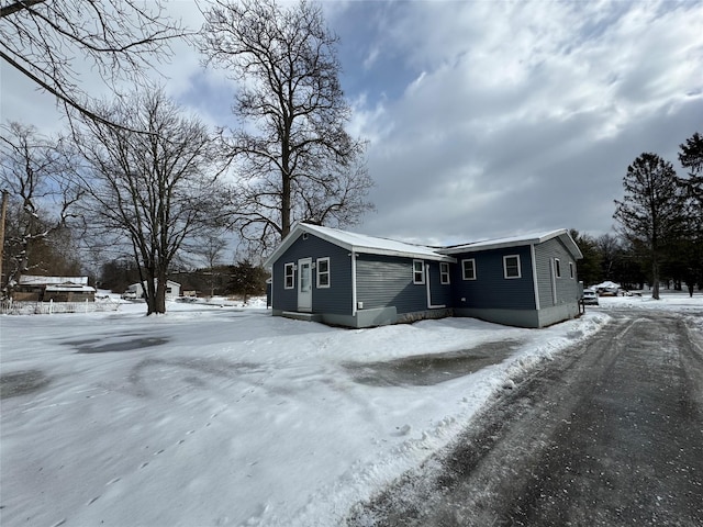 view of front of home