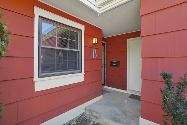 view of entrance to property