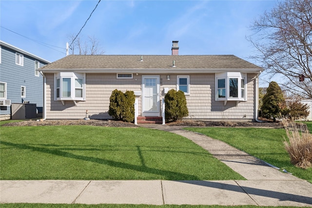 95 S Bay Dr, Babylon NY, 11702, 2 bedrooms, 2 baths house for sale