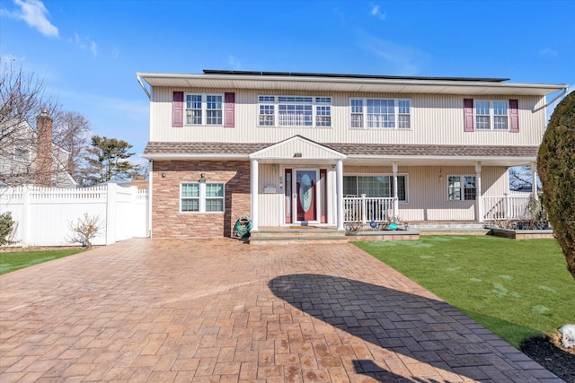 view of front of house featuring covered porch