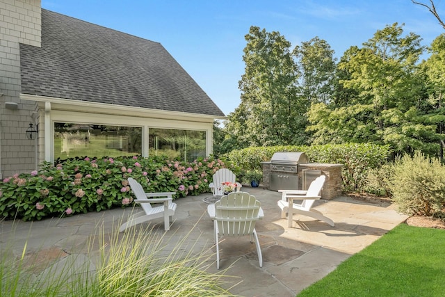 view of patio / terrace featuring a grill