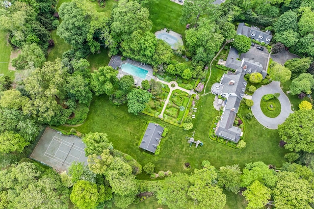 8 Stonegate Ln, Old Brookville, NY 11545 - aerial view of property and surrounding area