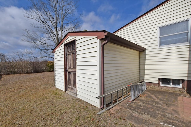 view of outdoor structure