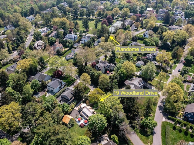 bird's eye view with a residential view