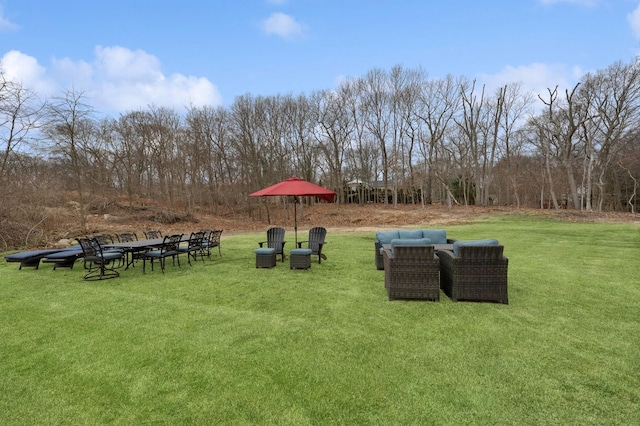 2 Ashley Ct, Northport, NY 11768