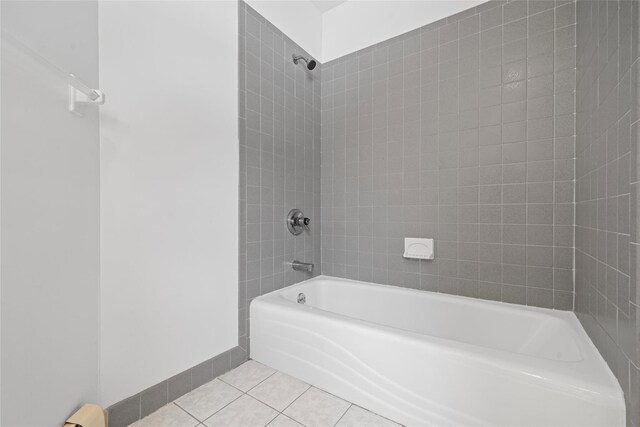 97 Ludlam Rd, Monroe, NY 10950 - full bath featuring tile patterned floors, bathtub / shower combination, and baseboards