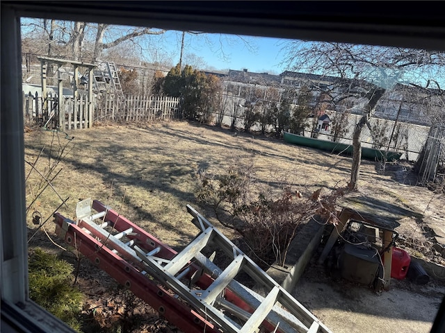 view of yard featuring fence