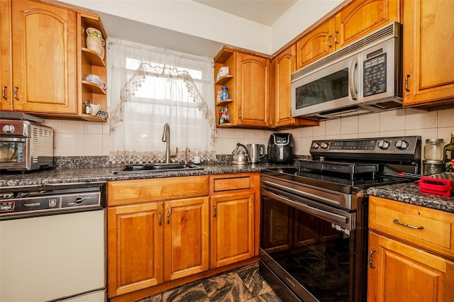 134-10 Garrett St, Jamaica, NY 11434 - photo 7