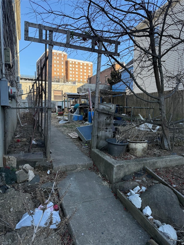 view of yard featuring fence