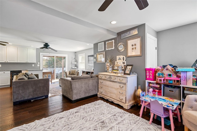 living room with wine cooler, recessed lighting, dark wood finished floors, and ceiling fan