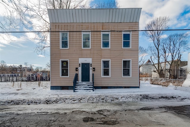 view of front of home featuring entry steps