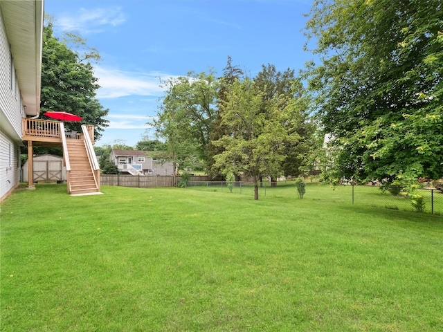 215 Old Haverstraw Rd, Congers, NY 10920 - view of yard featuring stairs