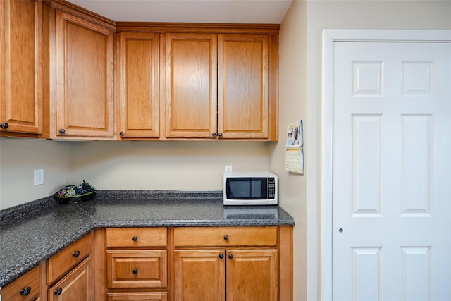 100 Daly Blvd Unit 2410, Oceanside, NY 11572 - photo 13