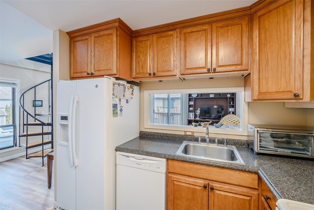 100 Daly Blvd Unit 2410, Oceanside, NY 11572 - photo 14