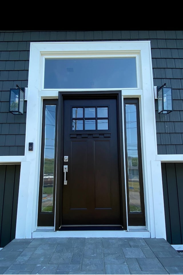 doorway to property with elevator