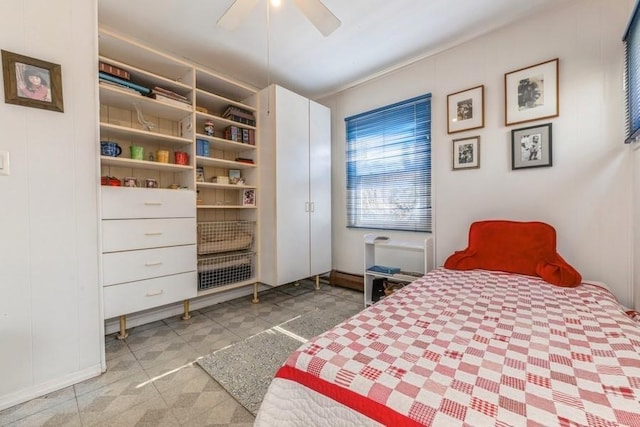 bedroom with ceiling fan