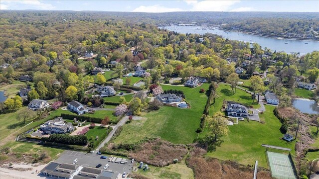 36 Bay Crest Dr, Huntington, NY 11743 - photo 9