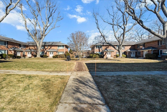 view of yard with a residential view