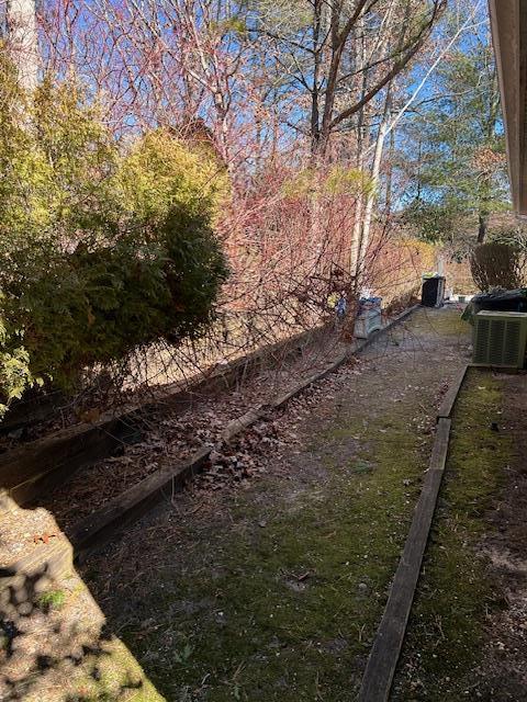 view of yard with cooling unit