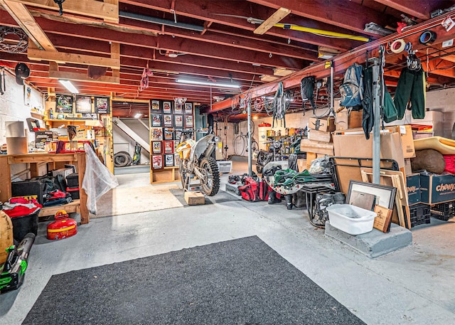 view of unfinished basement