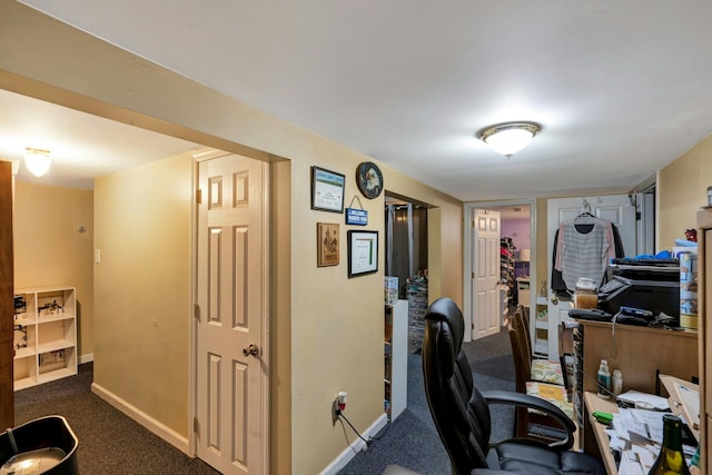 office area with carpet and baseboards