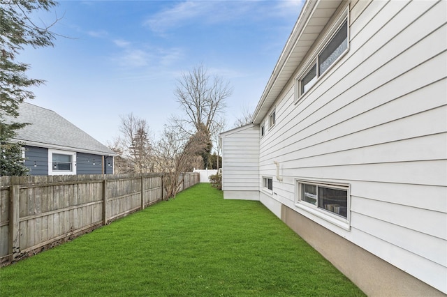 view of yard featuring fence