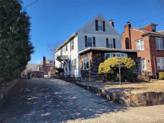 view of front of house