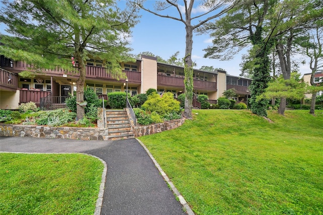 103 Wiltshire Rd Unit D13, Scarsdale, NY 10583 - view of building exterior with stairs