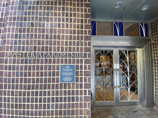 detailed view of french doors