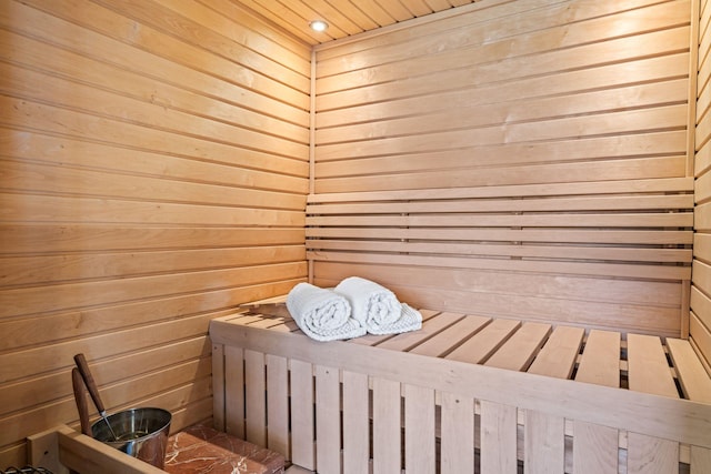 28 Whitney Cir, Glen Cove, NY 11542 - view of sauna / steam room