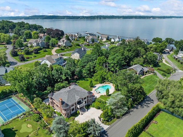 28 Whitney Cir, Glen Cove, NY 11542 - photo 2