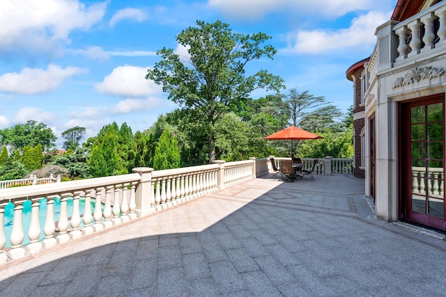 28 Whitney Cir, Glen Cove, NY 11542 - photo 32