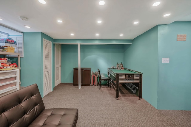 playroom with carpet and recessed lighting