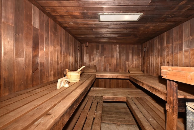 view of sauna / steam room