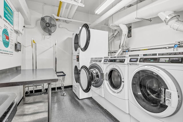 2390 Palisade Ave Unit 5J, Bronx, NY 10463 - community laundry with stacked washer and clothes dryer and washing machine and clothes dryer