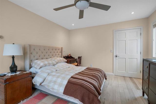 bedroom featuring recessed lighting, light wood-style flooring, baseboards, and ceiling fan