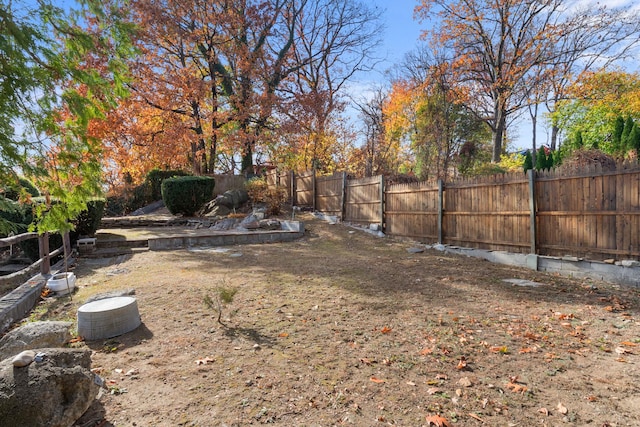 view of yard with fence