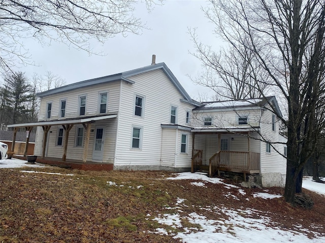 view of front of home with covered porch