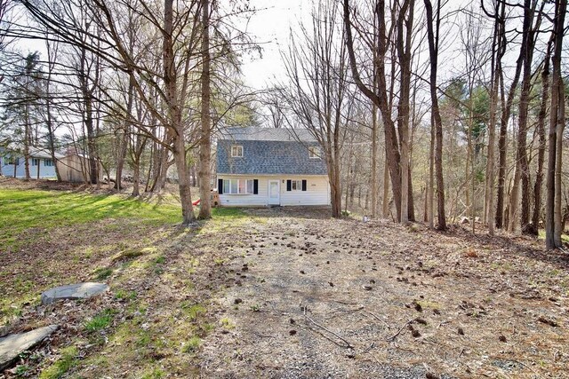 5 Plank Rd, Mongaup Valley, NY 12762 - dutch colonial with roof with shingles
