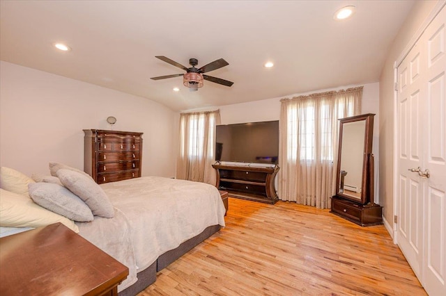101 Jetmore Pl, Massapequa, NY 11758 - bedroom with light wood-style floors, ceiling fan, and recessed lighting